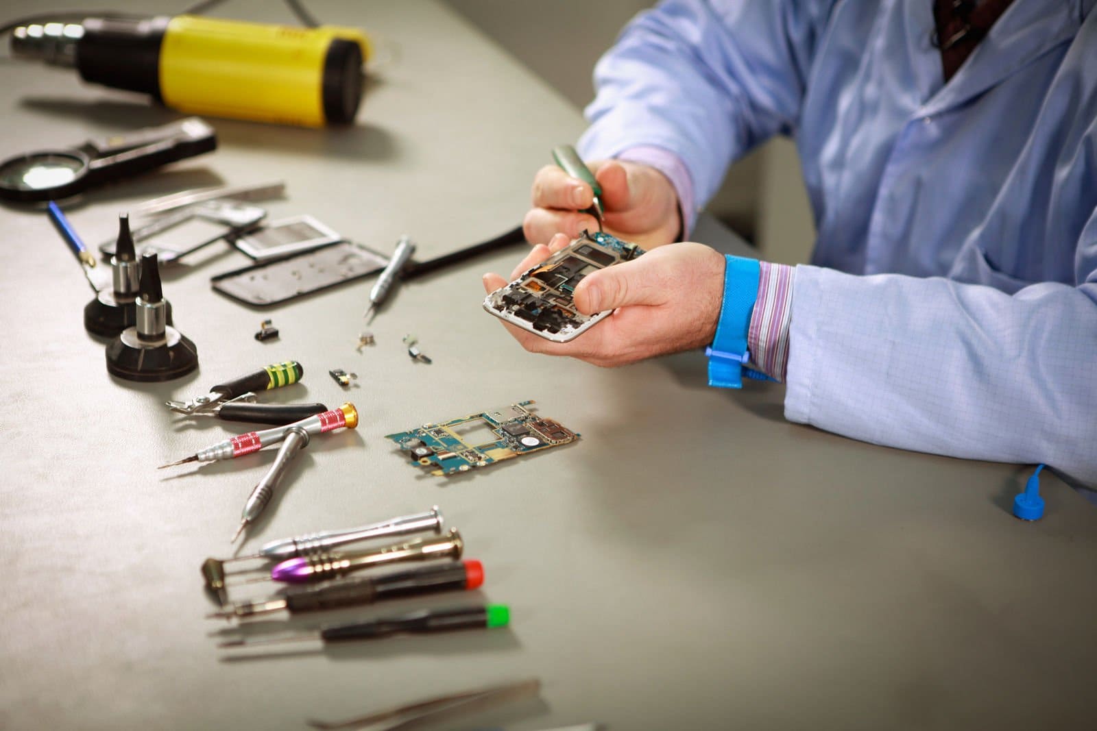 lcd.jpg repair.jpg